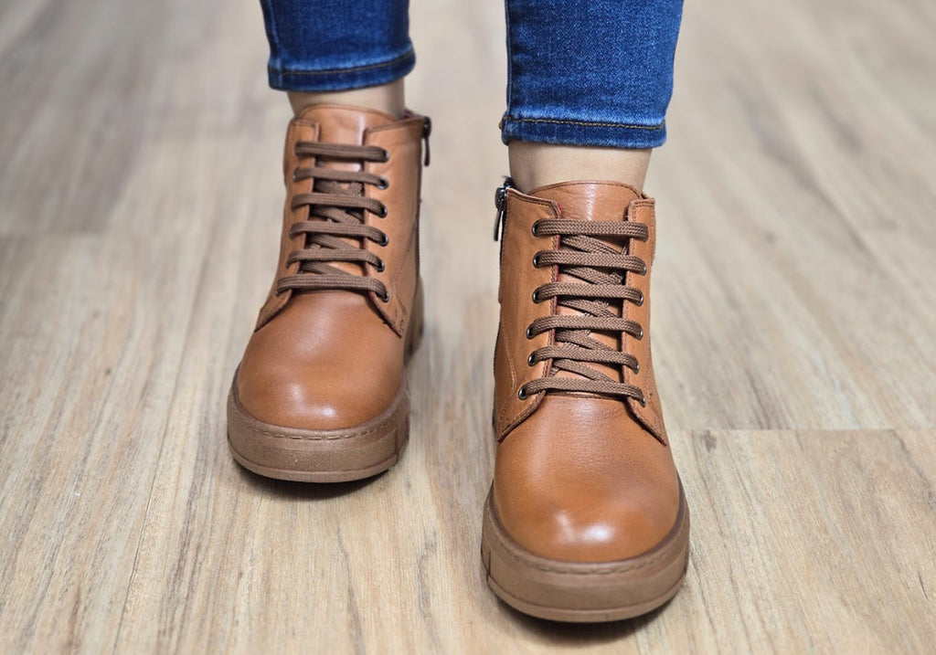 Avonbury Womens European Comfort Leather Ankle Boots