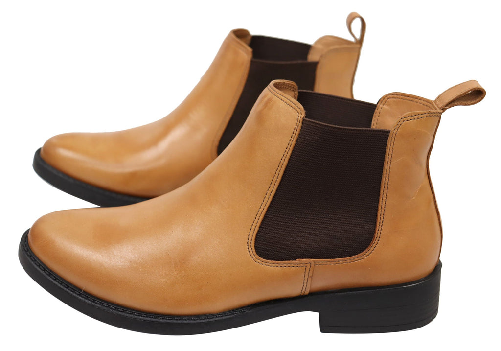 Meredith Womens Comfortable Brazilian Leather Ankle Boots