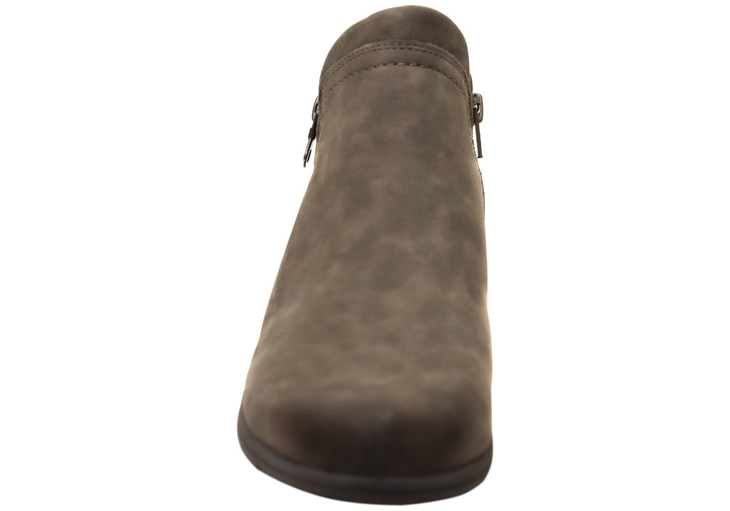 Lidia Zip Boot Comfortable Leather Ankle Boots