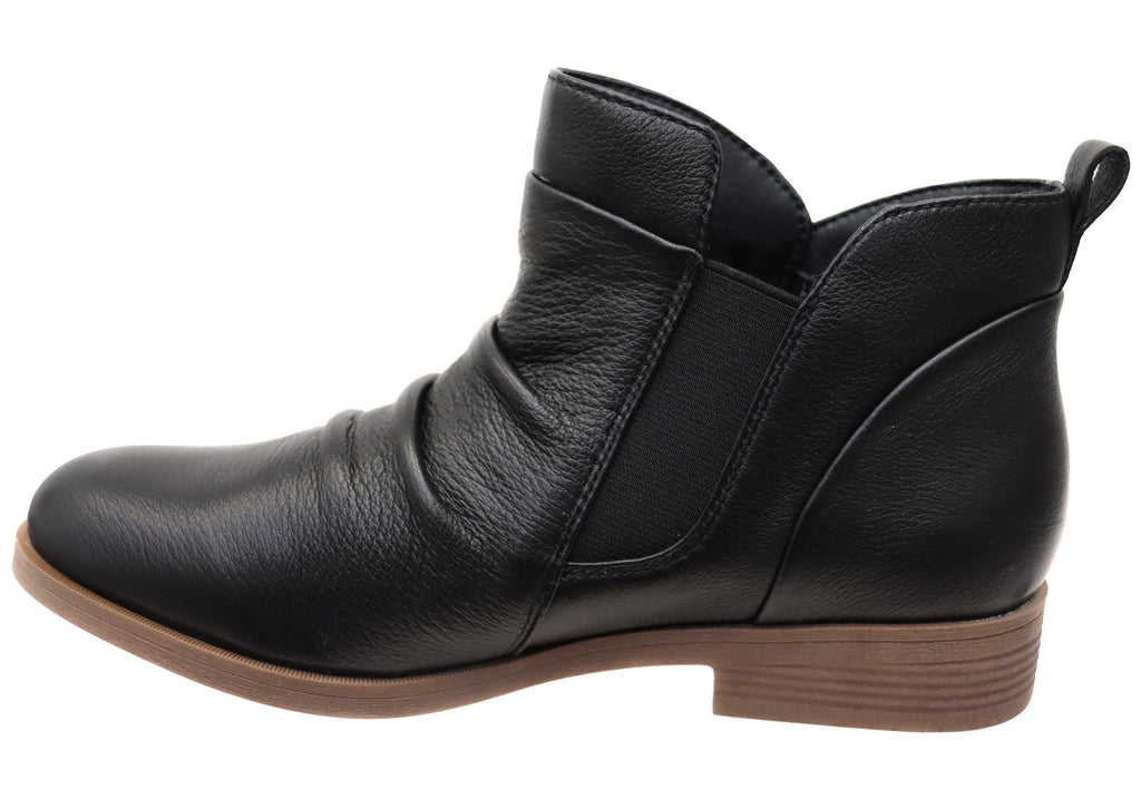 Chalet Womens Comfortable Black Leather Ankle Boots