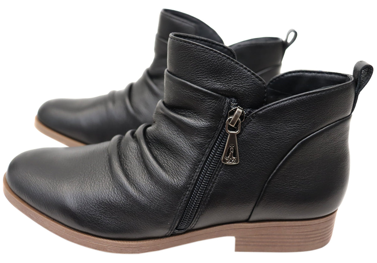 Chalet Womens Comfortable Black Leather Ankle Boots