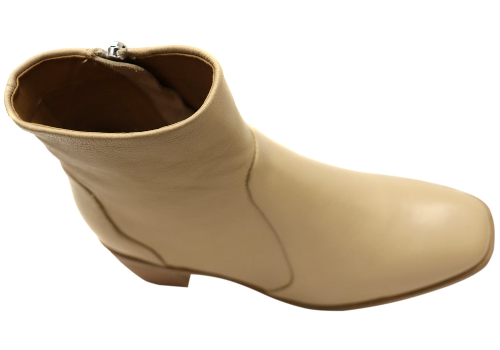 Superb Womens Leather Comfortable Mid Heel Ankle Boots