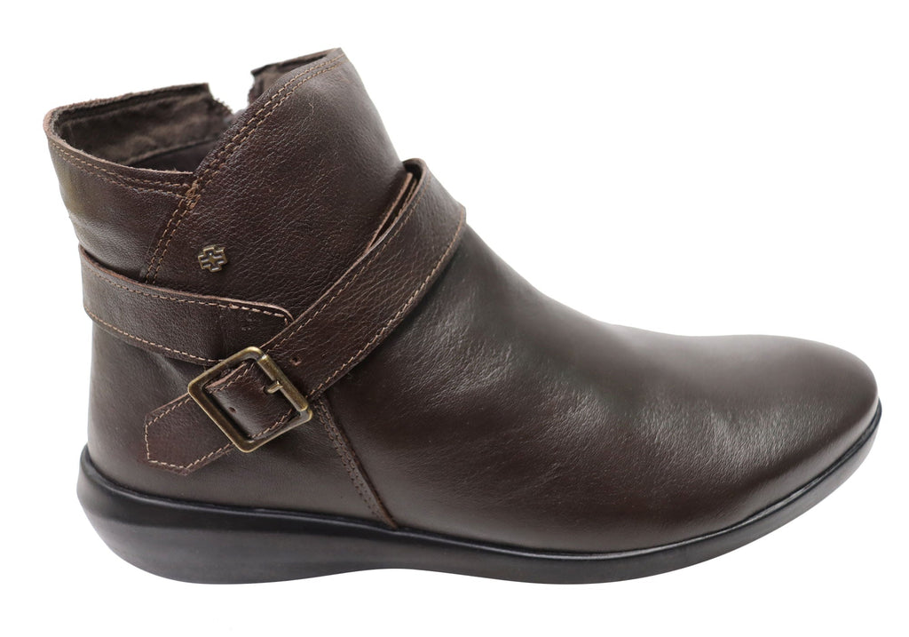 Pindera Womens Comfortable Leather Ankle Boots Made In Brazil