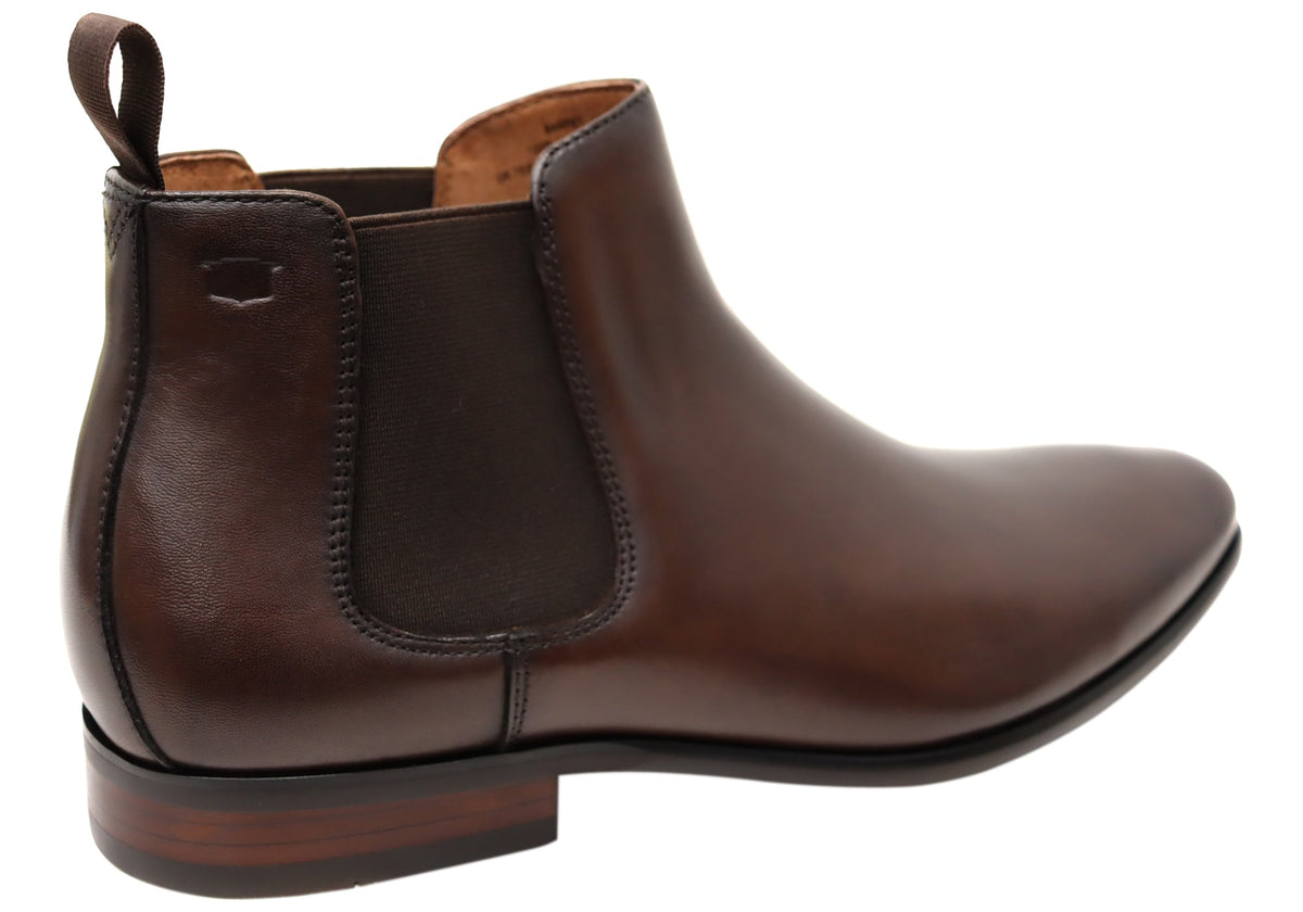 Mens EE Extra Wide Leather Barret Plain Toe Chelsea Boots