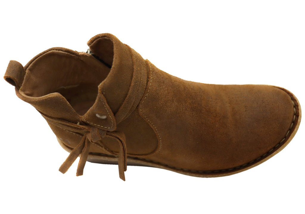 Vaughn Womens Comfortable Suede Leather Wedge Ankle Boots
