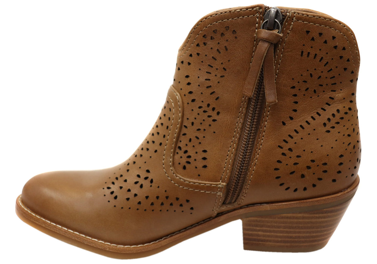 Alexia Womens Comfortable Leather Low Heel Ankle Boots