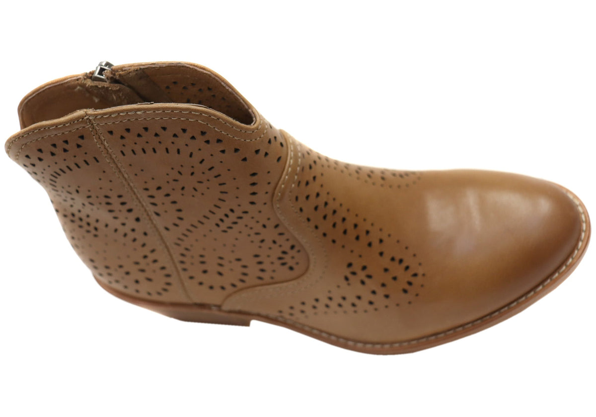 Alexia Womens Comfortable Leather Low Heel Ankle Boots