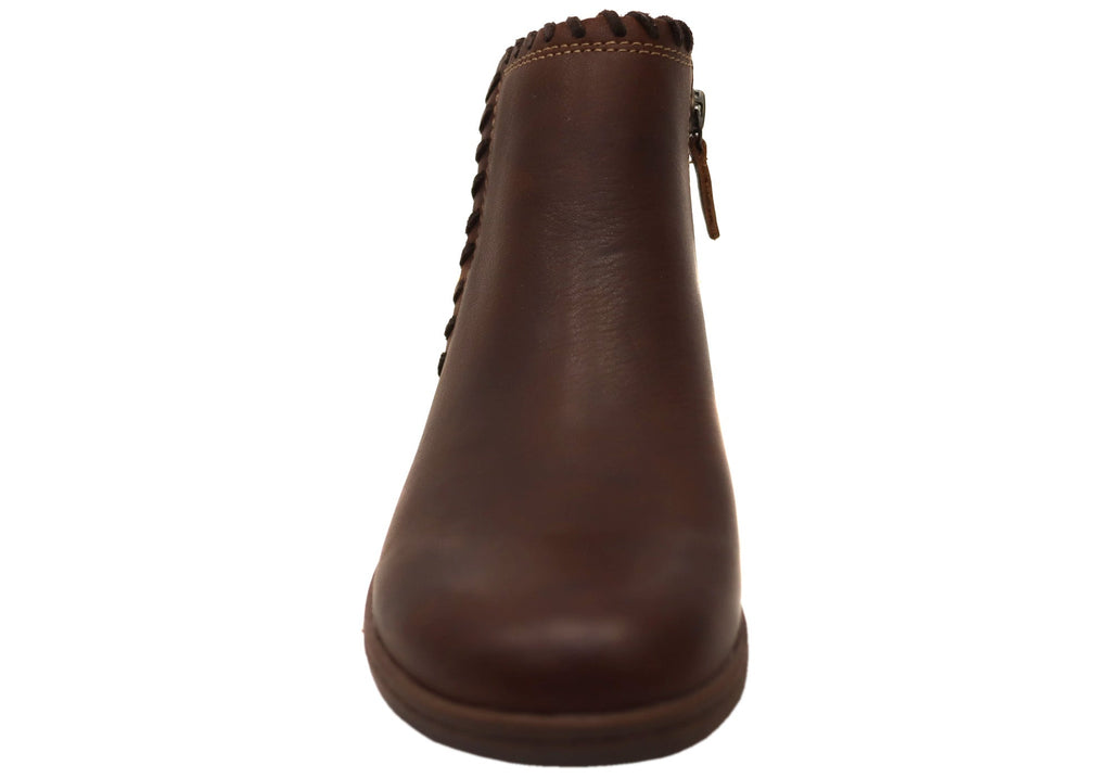 Fallston Womens Comfortable Wide Fit Leather Ankle Boots