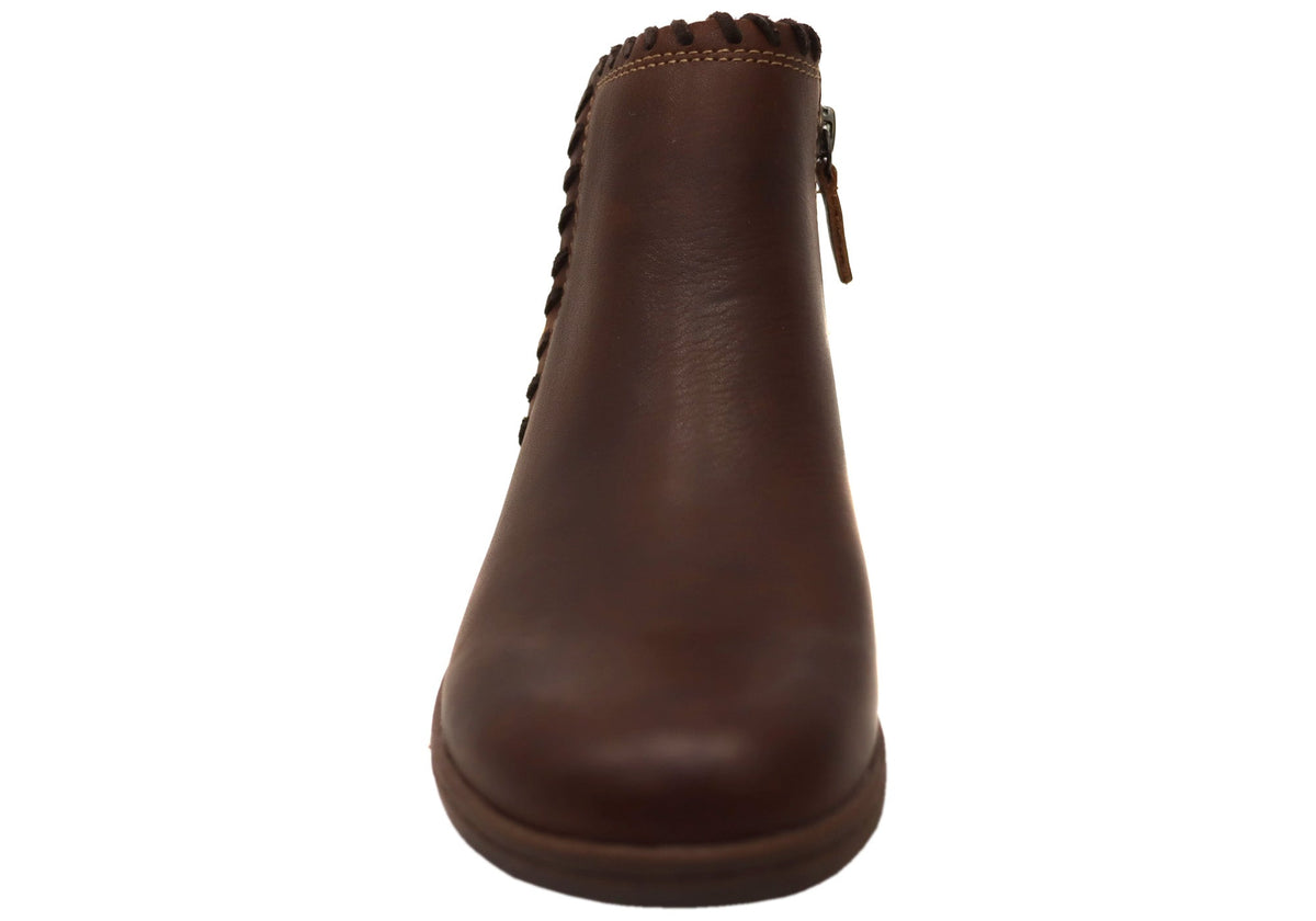 Fallston Womens Comfortable Wide Fit Leather Ankle Boots