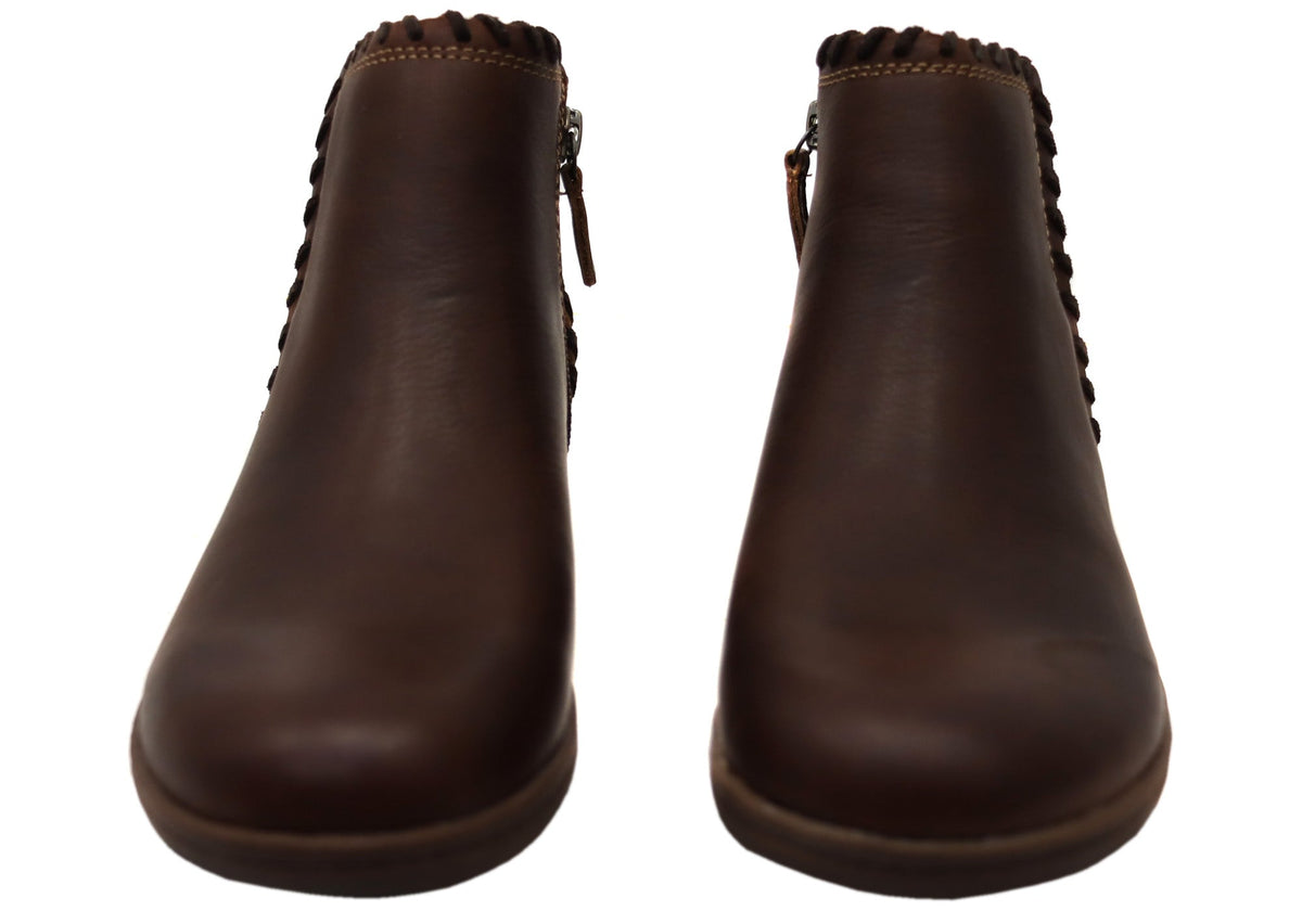 Fallston Womens Comfortable Wide Fit Leather Ankle Boots