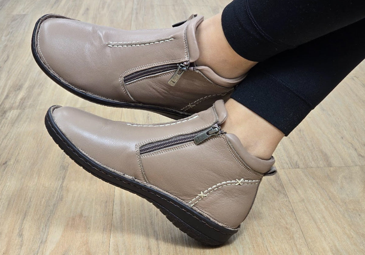 Luna Womens European Comfort Leather Ankle Boots