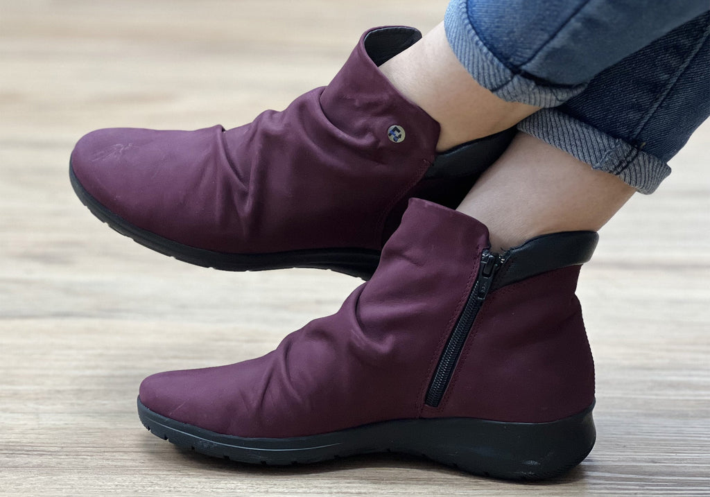 Melo Womens Comfortable Leather Ankle Boots Made In Portugal