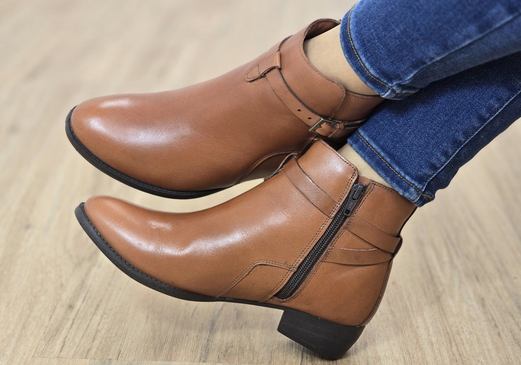 Willow Womens Comfortable Brazilian Leather Ankle Boots