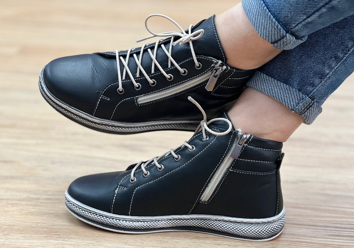Akari Womens European Comfortable Leather Ankle Boots
