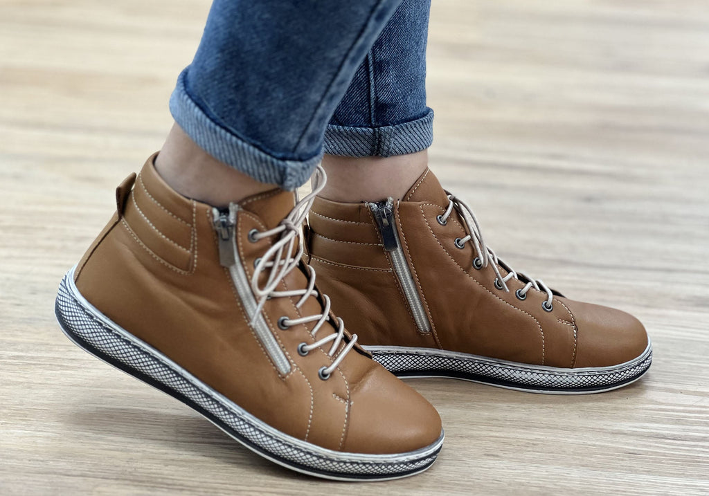 Akari Womens European Comfortable Leather Ankle Boots