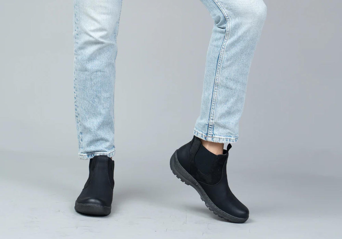 Gaby Womens Comfortable Chelsea Ankle Boots