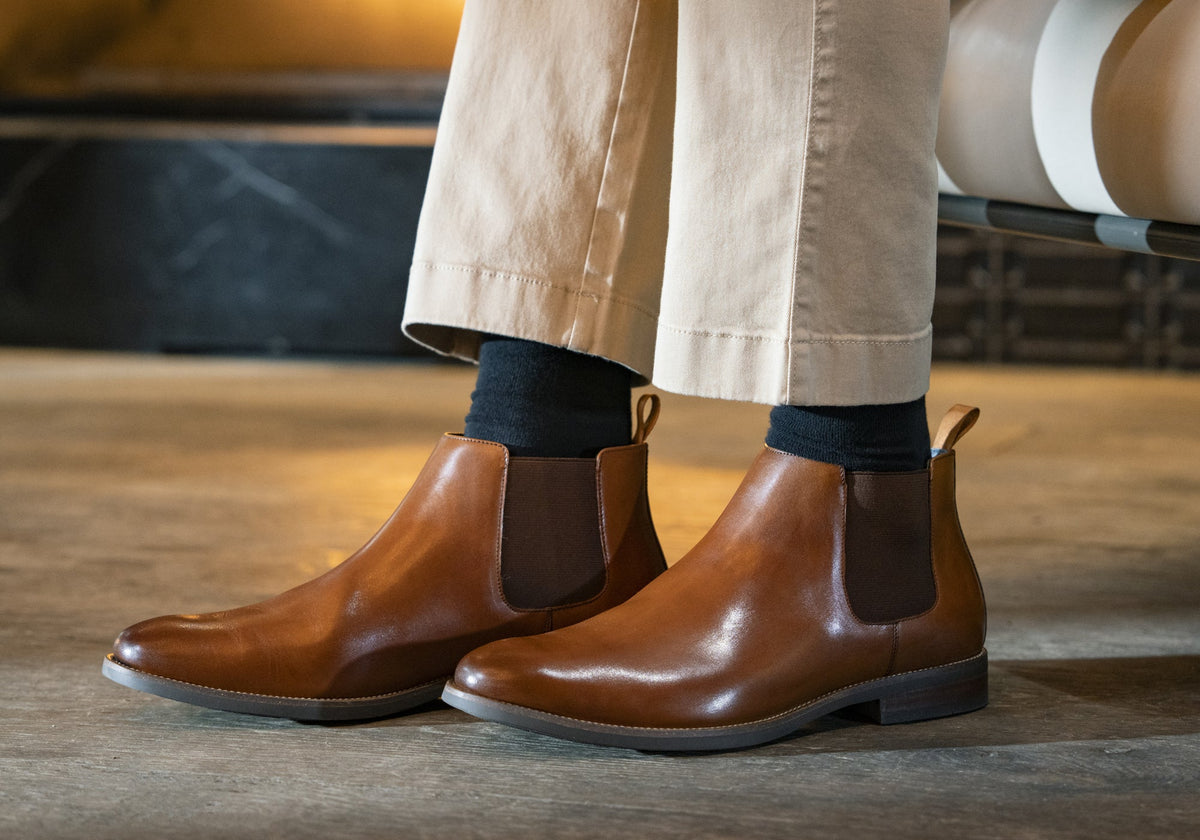 Mens EEE Triple Wide Leather Ceduna Plain Toe Chelsea Boots