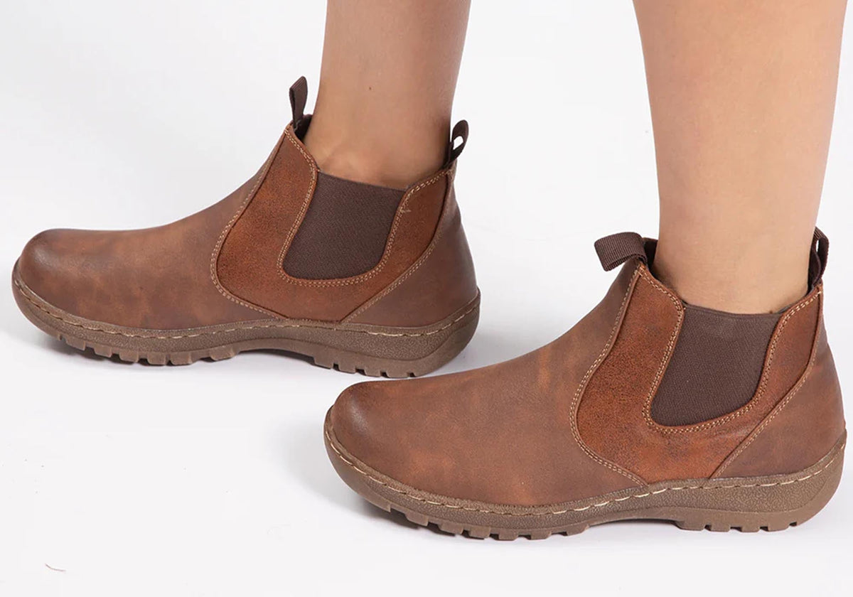 Gaby Womens Comfortable Chelsea Ankle Boots