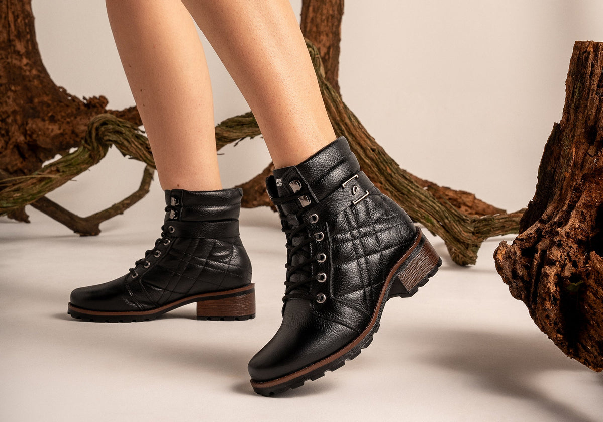 Gracey Womens Comfortable Brazilian Leather Lace Up Boots