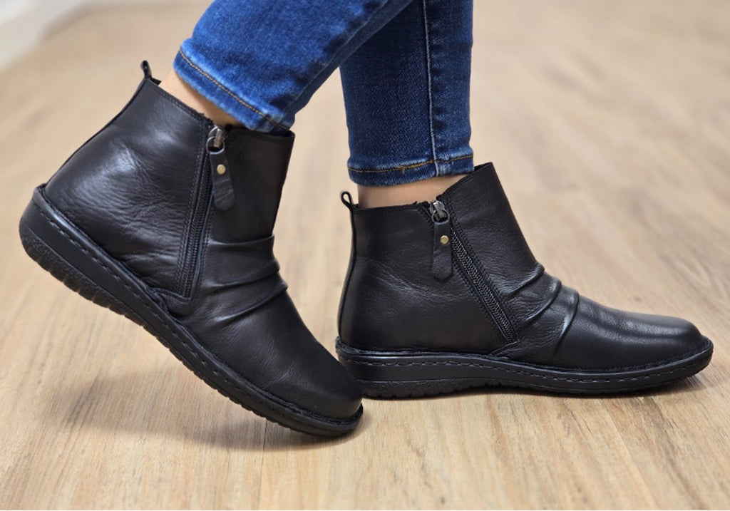 Poet Womens European Comfortable Leather Ankle Boots