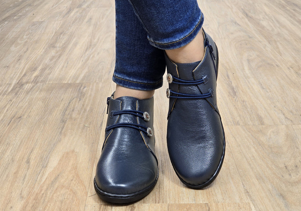 Willow Womens Comfortable Brazilian Leather Ankle Boots